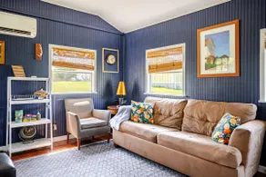 Tranquil tiny home in the country. Close to I-40. - Image 2