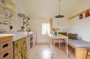 Easkey bright loft apartment, on Wild Atlantic Way - Image 4