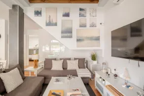 Luxury and Relaxation 50 meters from the beach. AC+Garage+Garden+Pool - Image 2