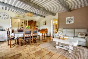 VILLA PROVENCALE FACE AU LUBERON - Image 5