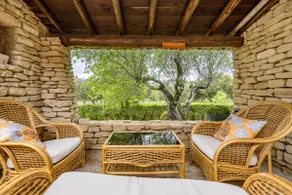 VILLA PROVENCALE FACE AU LUBERON - Image 3