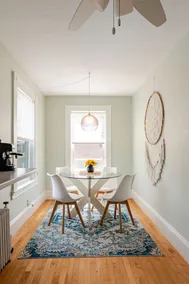 Unit 2~Garden Getaway Close to Beach & Downtown - Image 2