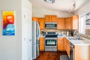 Beautiful home minutes from a dozen wineries - Image 5