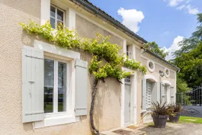 Historic French Cottage for Two with heated Pool - Image 3