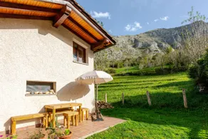 Small house with private garden. Picos de Europa. - Image 2