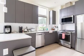 Modern townhouse/Seattle/Rooftop/10min to Downtown - Image 2