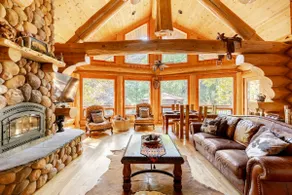 San Diego’s Luxury Mountain Cabin Retreat - Image 2