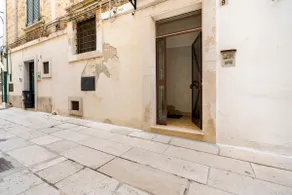 Mola’s Square House - Image 3