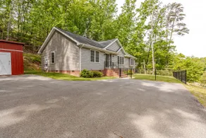Spacious, Private Home Minutes to SVU, VMI and W&L - Image 2