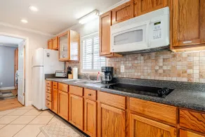 Cute & Cozy 1 bedroom guesthouse located in Winter Haven FL - Image 4