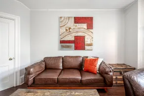 2 blocks from Canal Skating - 3 Bed Apt w/ Parking - Image 5