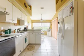 PERFECT GETAWAY in Palm Coast, Florida - Image 5
