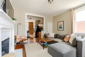 Cozy downtown home with patio. Walk to everything. - Image 2