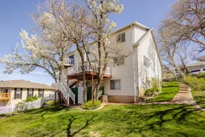 Recharge in quiet mountain neighborhood! Great 180 views! Nearby hiking &skiing! - Image 4