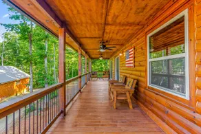 The Tipsy Elk Cabin • Modern Comfort - Image 5