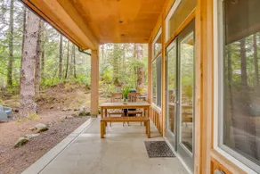 Jordan River | West Coast Cottage Private Getaway - Image 5