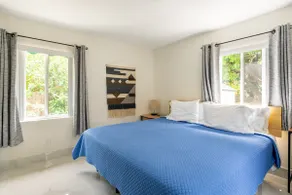 Beautiful Chic Home Near Coconut Grove & Brickell - Image 5