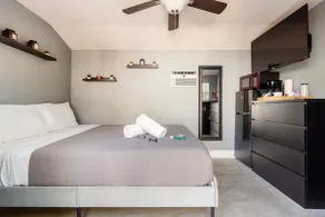 HEART OF WILTON MANORS - Image 2