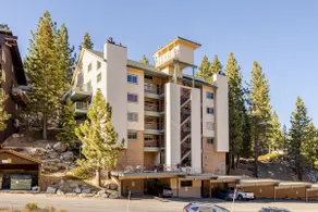 Heavenly Ski Condo, Modern, close to town, beaches and skiing (SL759U) - Image 4