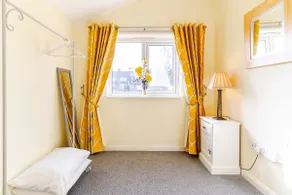 A well presented one bedroomed annexe with parking - Image 2