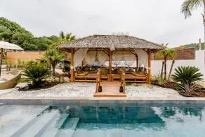 independent studio with jacuzzi and heated pool - Image 2