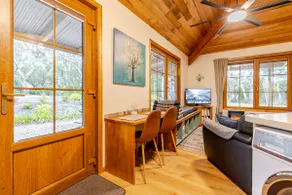 CARNBRAE BnB Cosy and relaxing couples getaway! - Image 5