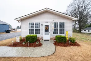 Cozy Concord Cottage - Image 3