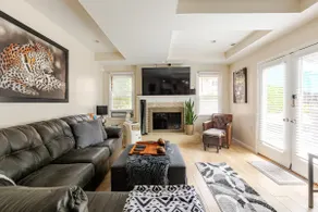 Great Escape to the Suburbs/Pool+ - Image 3