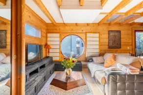 Gite Le Ryokan Chalet with Hot Tub near Annecy - Image 4