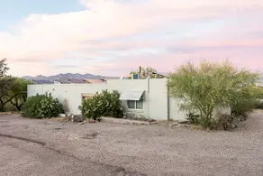 Relaxing desert retreat, minutes from downtown! - Image 2
