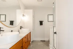 Cali Modern Townhome at FOUR x FIVE - Image 5