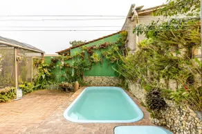 House in the center with pool and lake, 450 meters from the beach - Image 2