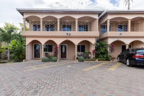My Palm Retreat, POOL, Gated, Fully A/C, King Bed - Image 3