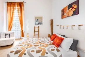Private Villa with Huge Garden In Rome Center - Image 4