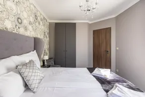 Very nice room with private bathroom next to the Castle - Image 2