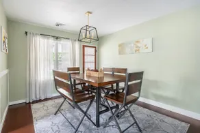 Newly Remodeled!!! Destination Downtown Lodi Cabana - Image 3