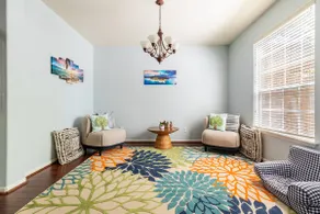 ALOHA! Hawaii in The Woodlands 5BD/3BA Sleeps 10 - Image 3