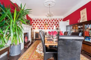 Attractive Period House with breath-taking views - Image 5