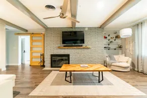 The Zen Ranch - Spacious Layout with Modern Decor - Image 2
