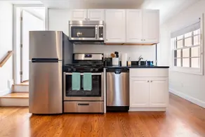 Amazing Location in Little Italy with Roof Deck - Image 3
