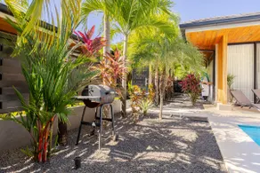 Luxury Villa~Private Pool ~3BDR~Walk to beach - Image 5