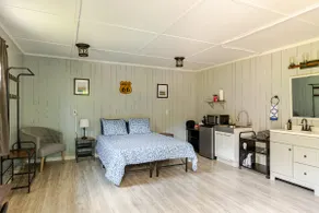Privacy. Peace. No Cleaning Fee. Welcome Home! - Image 3
