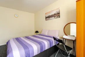 Nice Residential Within Easy Reach Of Town - Image 4