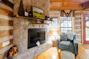 Summer DEAL+Coffee Bar+FirePit+HotTub+Pet+LogCabin - Image 4