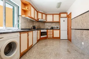 ●4 BR●5min→The Strip●BBQ●A/C●Balcony●Parking●4 TVs● - Image 4
