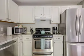North Syracuse Townhouse - great location! - Image 5