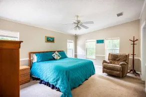 Ichetucknee & Ginnie Springs, Sante Fe & Suwanee Rivers & Divers Woods Retreat  - Image 4