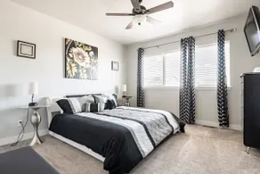 Cute & Cozy 3 BdRm, 2 1/2 Bath Townhome - Image 4