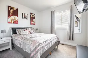 Cute & Cozy 3 BdRm, 2 1/2 Bath Townhome - Image 3
