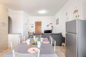 The sea of Rome - Matias House - Image 2